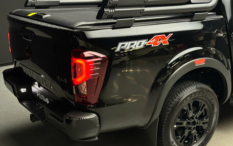 Nissan Navara (Frontier), 2024 год, 5 000 000 рублей, 9 фотография