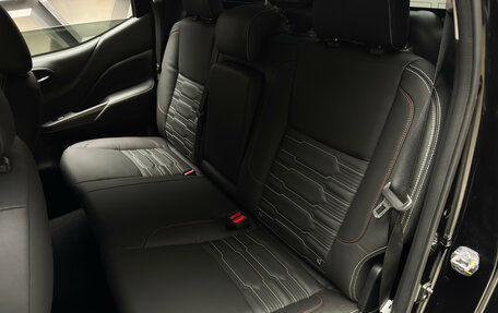 Nissan Navara (Frontier), 2024 год, 5 000 000 рублей, 22 фотография