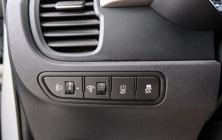 KIA Rio IV, 2019 год, 1 049 000 рублей, 20 фотография