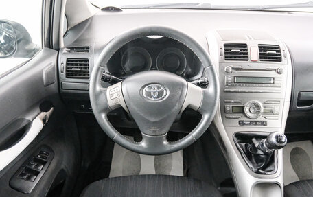 Toyota Auris II, 2007 год, 549 000 рублей, 14 фотография