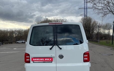 Volkswagen Caravelle T6 рестайлинг, 2019 год, 3 570 000 рублей, 6 фотография