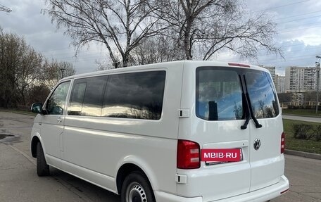 Volkswagen Caravelle T6 рестайлинг, 2019 год, 3 570 000 рублей, 7 фотография