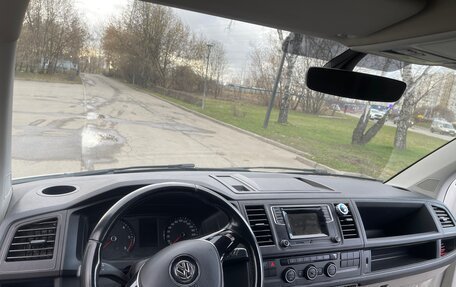 Volkswagen Caravelle T6 рестайлинг, 2019 год, 3 570 000 рублей, 11 фотография