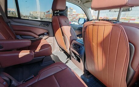 Chevrolet Tahoe IV, 2015 год, 3 490 000 рублей, 12 фотография