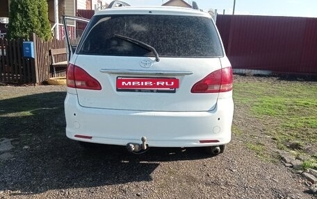 Toyota Avensis Verso I рестайлинг, 2003 год, 750 000 рублей, 3 фотография