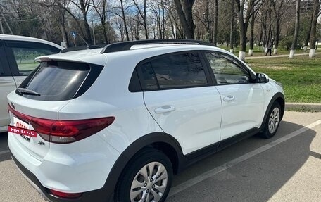 KIA Rio IV, 2018 год, 1 670 000 рублей, 3 фотография