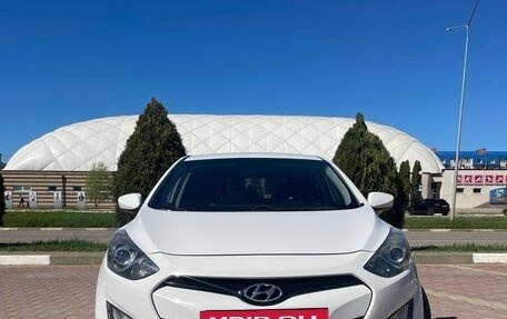 Hyundai i30 II рестайлинг, 2012 год, 1 080 000 рублей, 2 фотография