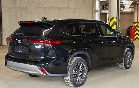 Toyota Highlander, 2025 год, 5 490 000 рублей, 4 фотография