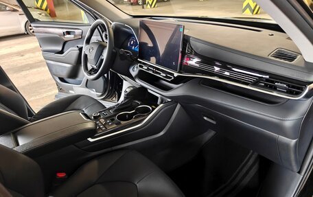 Toyota Highlander, 2025 год, 5 490 000 рублей, 16 фотография