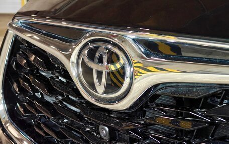 Toyota Highlander, 2025 год, 5 490 000 рублей, 21 фотография