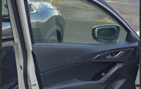 Mazda Axela, 2016 год, 1 400 000 рублей, 13 фотография