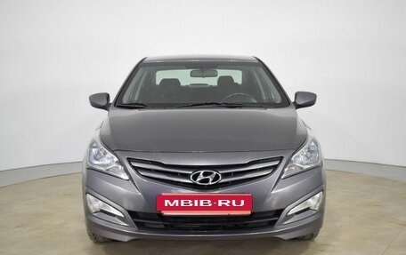 Hyundai Solaris II рестайлинг, 2015 год, 1 100 000 рублей, 2 фотография