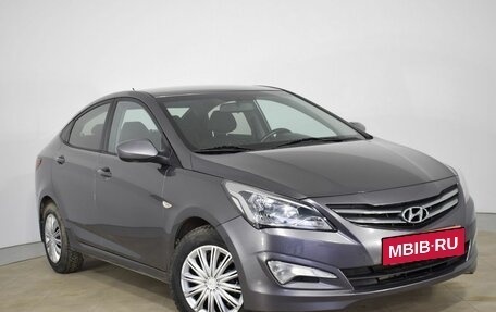 Hyundai Solaris II рестайлинг, 2015 год, 1 100 000 рублей, 3 фотография