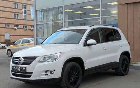 Volkswagen Tiguan I, 2010 год, 1 180 000 рублей, 3 фотография