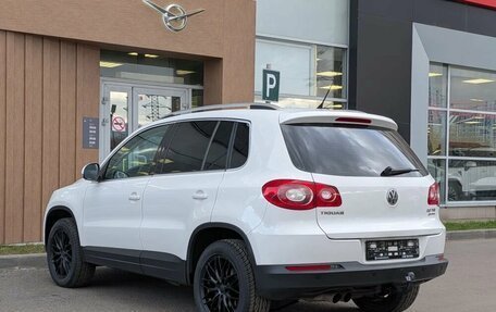 Volkswagen Tiguan I, 2010 год, 1 180 000 рублей, 4 фотография