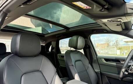 Porsche Cayenne III, 2025 год, 17 990 000 рублей, 2 фотография