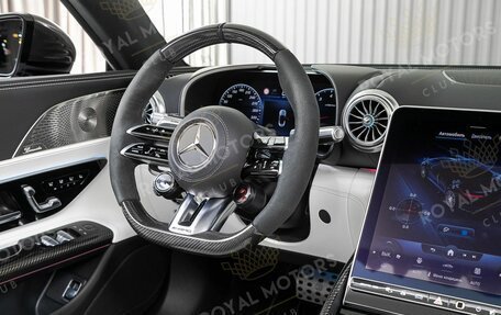 Mercedes-Benz SL-Класс AMG, 2022 год, 23 300 000 рублей, 15 фотография