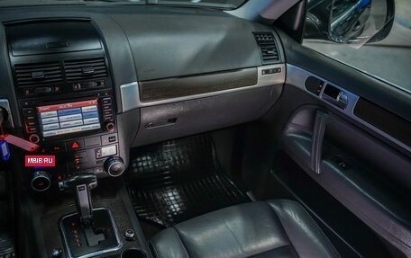 Volkswagen Touareg III, 2007 год, 1 070 000 рублей, 30 фотография