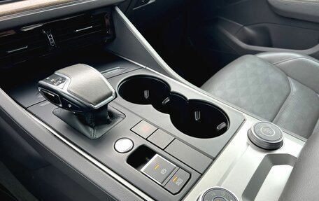 Volkswagen Touareg III, 2018 год, 3 989 000 рублей, 27 фотография