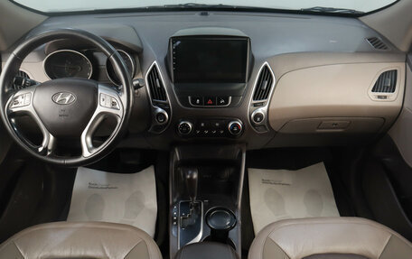 Hyundai Tucson III, 2010 год, 1 149 000 рублей, 9 фотография