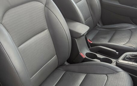 Hyundai Elantra VI рестайлинг, 2016 год, 1 248 000 рублей, 14 фотография