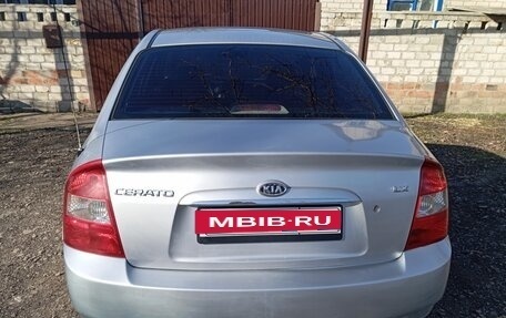 KIA Cerato I, 2005 год, 500 000 рублей, 2 фотография
