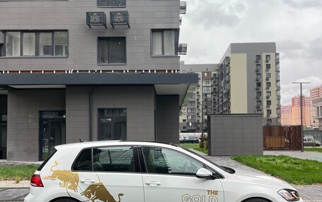 Volkswagen Golf VII, 2020 год, 1 880 000 рублей, 2 фотография