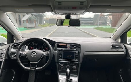 Volkswagen Golf VII, 2020 год, 1 880 000 рублей, 15 фотография