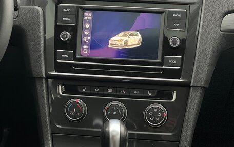 Volkswagen Golf VII, 2020 год, 1 880 000 рублей, 18 фотография