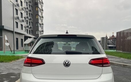 Volkswagen Golf VII, 2020 год, 1 880 000 рублей, 4 фотография