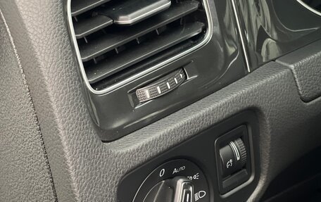 Volkswagen Golf VII, 2020 год, 1 880 000 рублей, 27 фотография