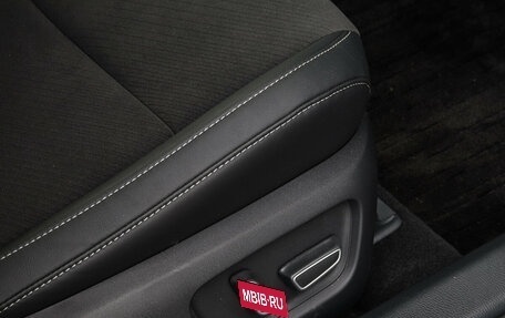 Toyota Camry, 2025 год, 4 840 000 рублей, 17 фотография