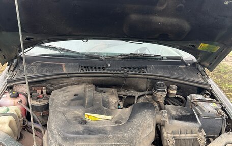 Chevrolet Niva I рестайлинг, 2004 год, 230 000 рублей, 10 фотография