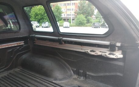 Nissan Navara (Frontier), 2007 год, 1 270 000 рублей, 13 фотография