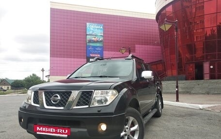 Nissan Navara (Frontier), 2007 год, 1 270 000 рублей, 6 фотография