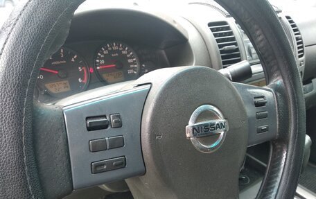 Nissan Navara (Frontier), 2007 год, 1 270 000 рублей, 21 фотография