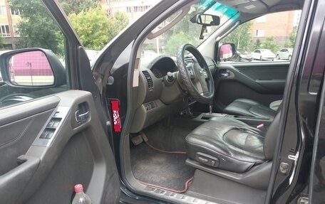 Nissan Navara (Frontier), 2007 год, 1 270 000 рублей, 19 фотография