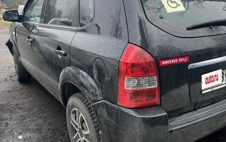 Hyundai Tucson III, 2007 год, 250 000 рублей, 2 фотография