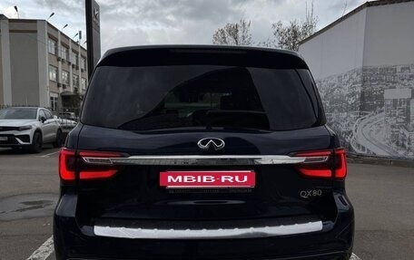 Infiniti QX80 I рестайлинг, 2019 год, 5 000 000 рублей, 4 фотография