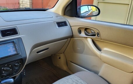 Ford Focus II рестайлинг, 2005 год, 450 000 рублей, 19 фотография