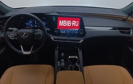 Lexus RX IV рестайлинг, 2025 год, 8 100 000 рублей, 7 фотография