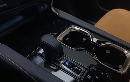 Lexus RX IV рестайлинг, 2025 год, 8 100 000 рублей, 16 фотография