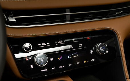 Infiniti QX60, 2025 год, 7 500 000 рублей, 20 фотография