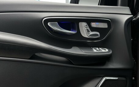 Mercedes-Benz V-Класс, 2026 год, 15 100 000 рублей, 32 фотография