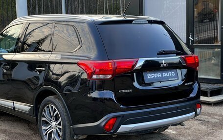 Mitsubishi Outlander III рестайлинг 3, 2015 год, 1 899 000 рублей, 7 фотография