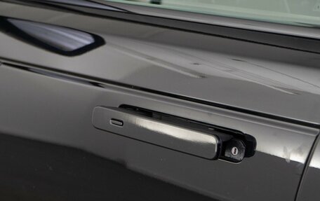 Land Rover Range Rover Velar I, 2018 год, 3 698 999 рублей, 6 фотография