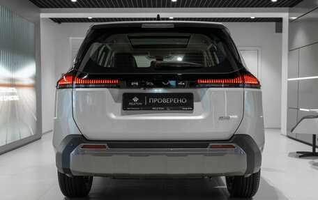 Toyota RAV4, 2025 год, 4 800 000 рублей, 6 фотография