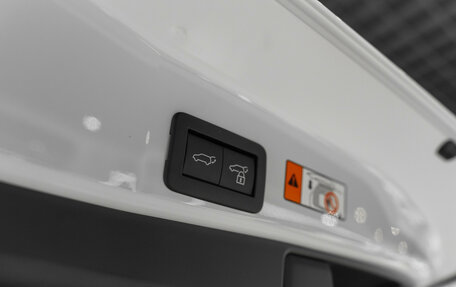 Toyota RAV4, 2025 год, 4 800 000 рублей, 25 фотография