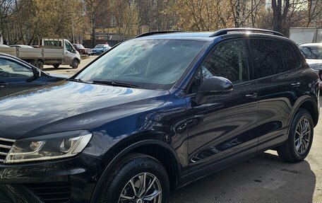 Volkswagen Touareg III, 2016 год, 3 300 000 рублей, 2 фотография