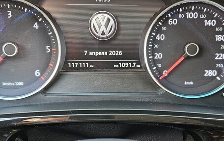 Volkswagen Touareg III, 2016 год, 3 300 000 рублей, 8 фотография